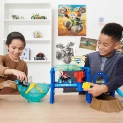 Wholesale 🛒 Monster Jam Megalodon Monster Wash Playset 🔔