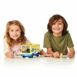 Wholesale 🤩 Bluey's Brisbane Adventure Bus ✨ -Action Figure Playsets Shop unnamed file 331