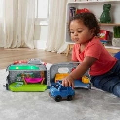 Flash Sale ๐ Fisher-Price Little People Light-up Learning Camper Playset ๐